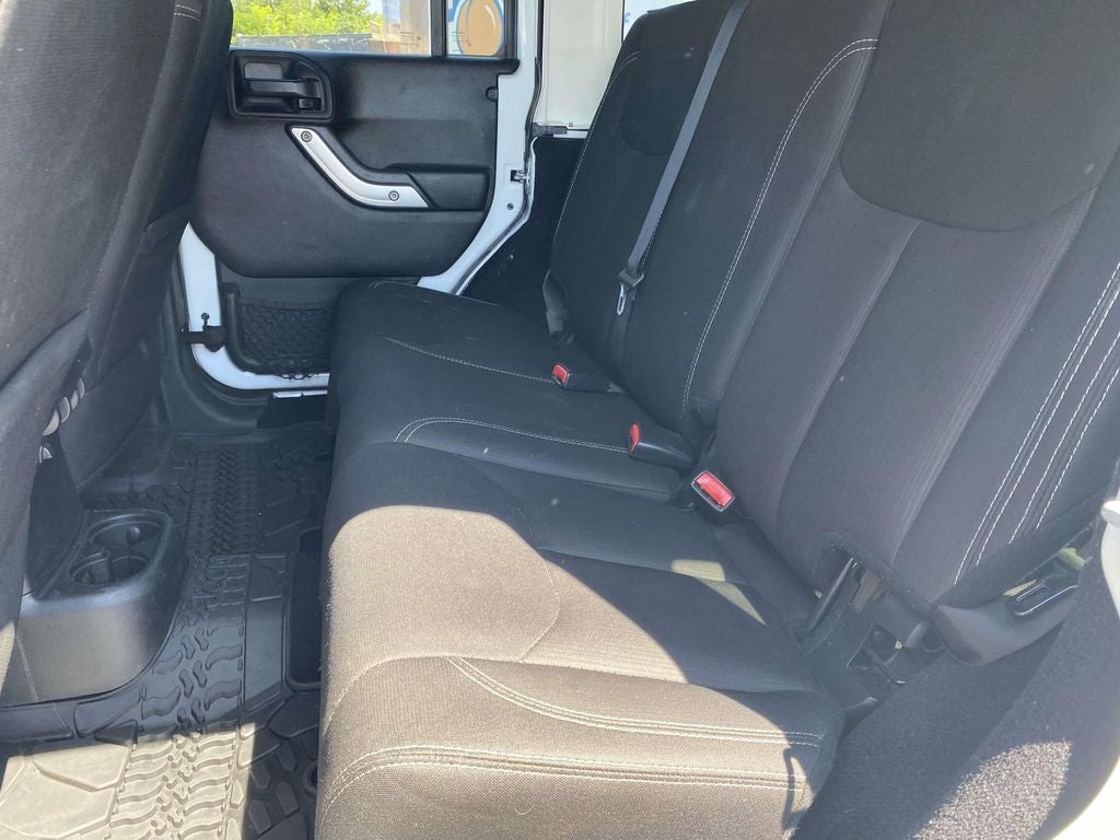 2018 Jeep Wrangler JK Unlimited Sahara 4x4