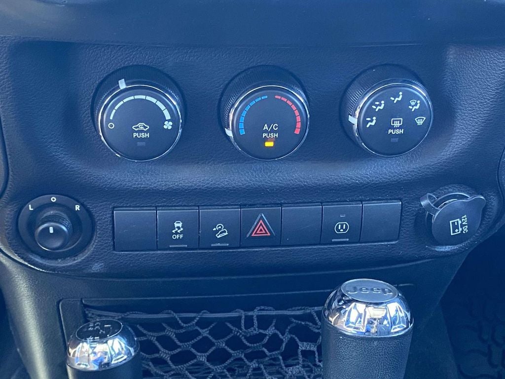 2018 Jeep Wrangler JK Unlimited Sahara 4x4