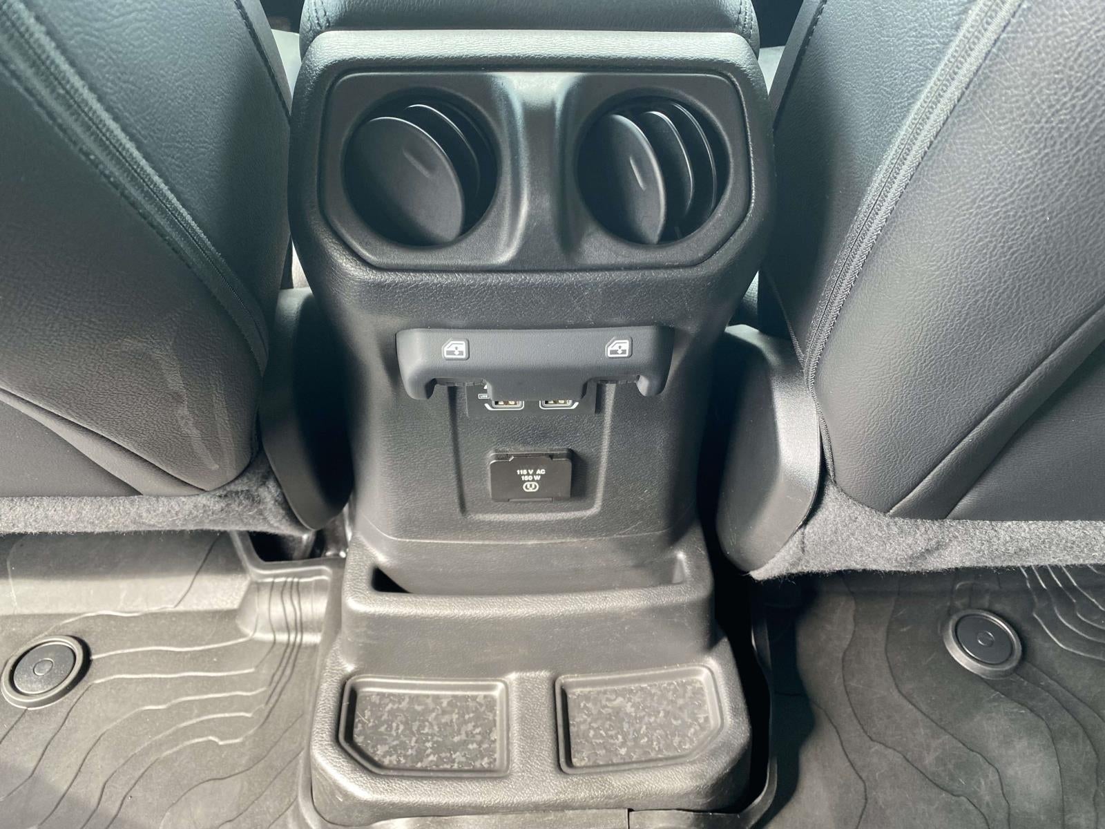 2021 Jeep Wrangler Unlimited Sahara Altitude 4x4