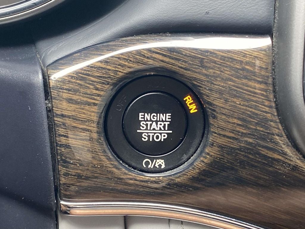2017 Jeep Grand Cherokee Summit
