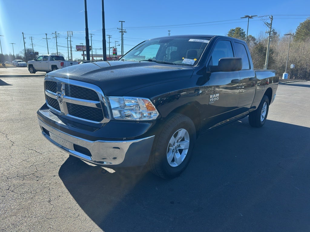 2024 RAM 1500 Classic SLT Quad Cab 4x2 6'4" Box