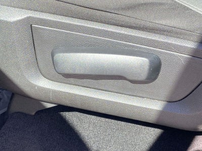 2024 RAM 1500 Classic SLT Quad Cab 4x2 6'4" Box