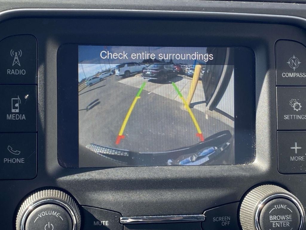 2024 RAM 1500 Classic SLT Quad Cab 4x2 6'4" Box