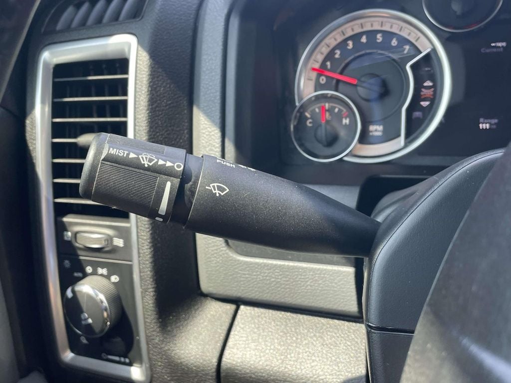 2019 RAM 1500 Classic Big Horn Crew Cab 4x4 5'7" Box
