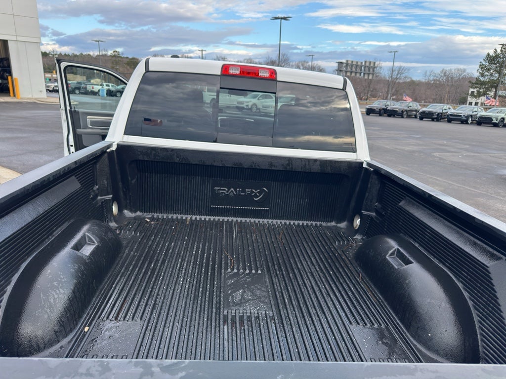 2020 RAM 1500 Classic SLT Crew Cab 4x4 6'4" Box