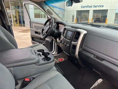 2020 RAM 1500 Classic SLT Crew Cab 4x4 6'4" Box