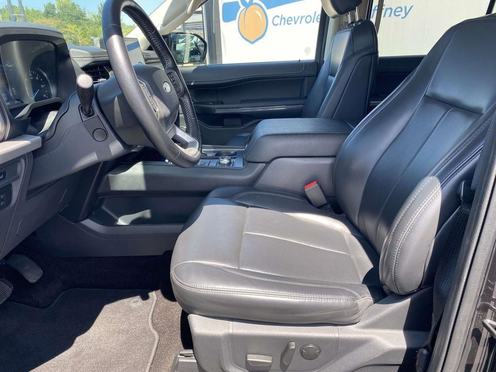 2022 Ford Expedition XLT MAX
