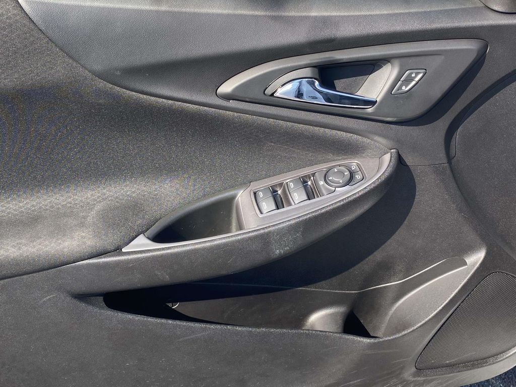 2023 Chevrolet Malibu LS