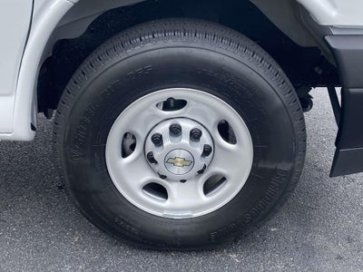 2026 Chevrolet Express Cargo 1WT