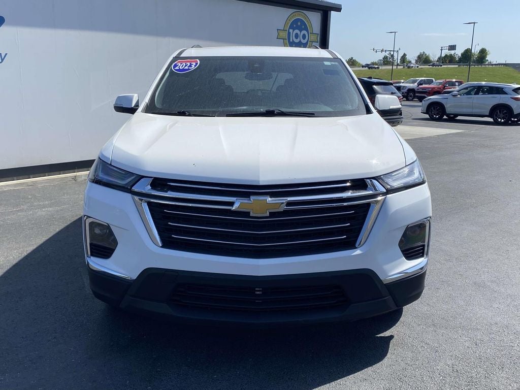 2023 Chevrolet Traverse LT Leather