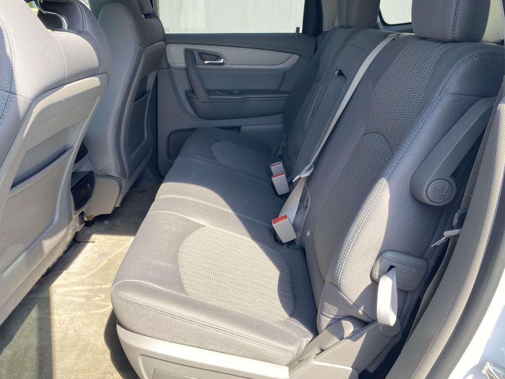 2017 Chevrolet Traverse LS