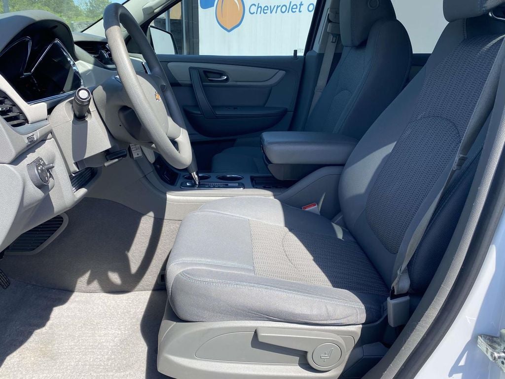 2017 Chevrolet Traverse LS