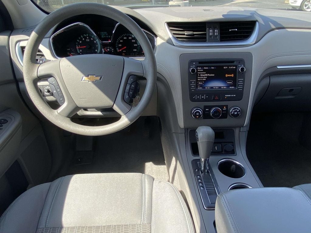 2017 Chevrolet Traverse LS