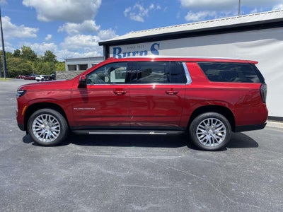 2026 Chevrolet Suburban LT