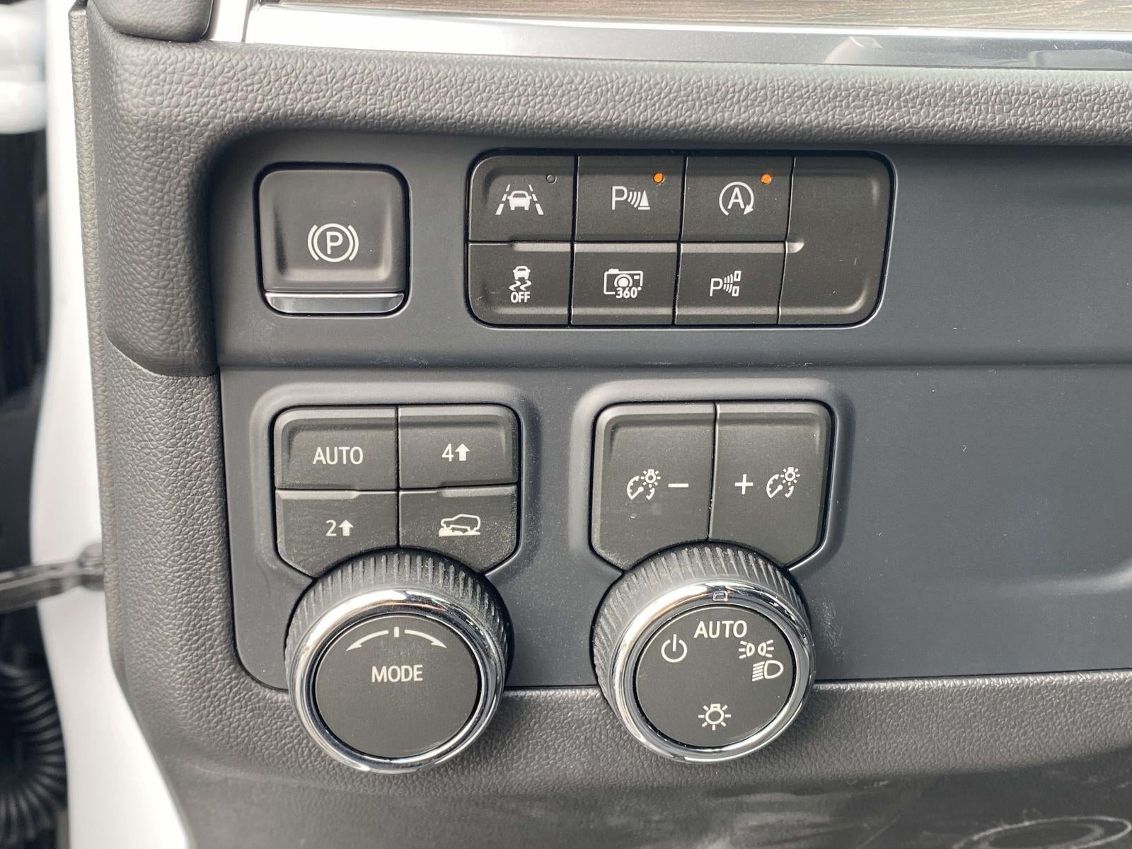 2027 Chevrolet Tahoe LS