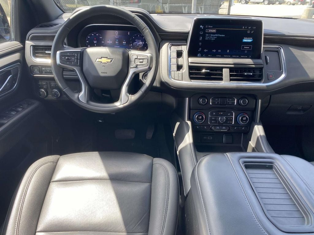 2024 Chevrolet Suburban LT