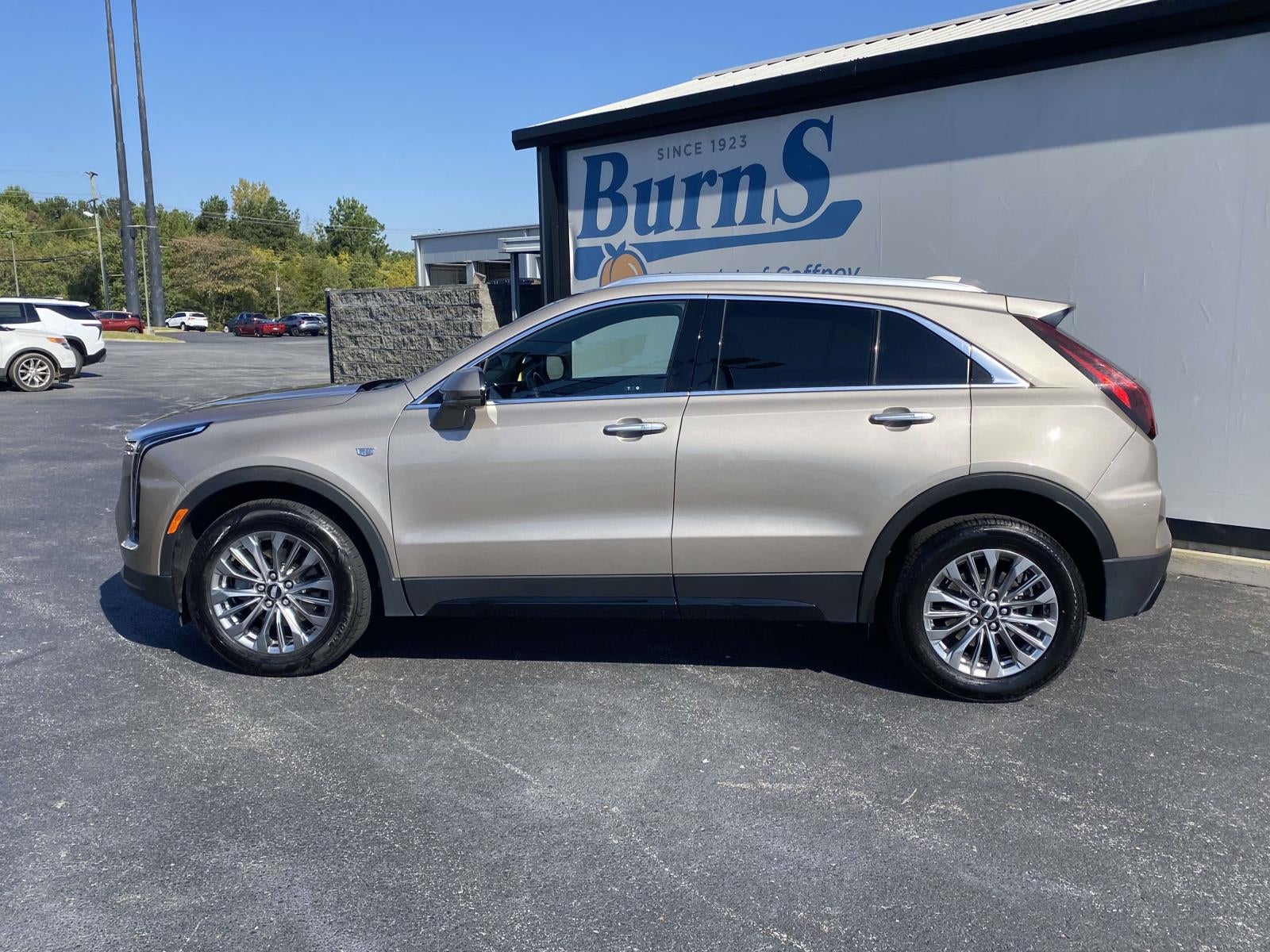 2025 Cadillac XT4 Premium Luxury