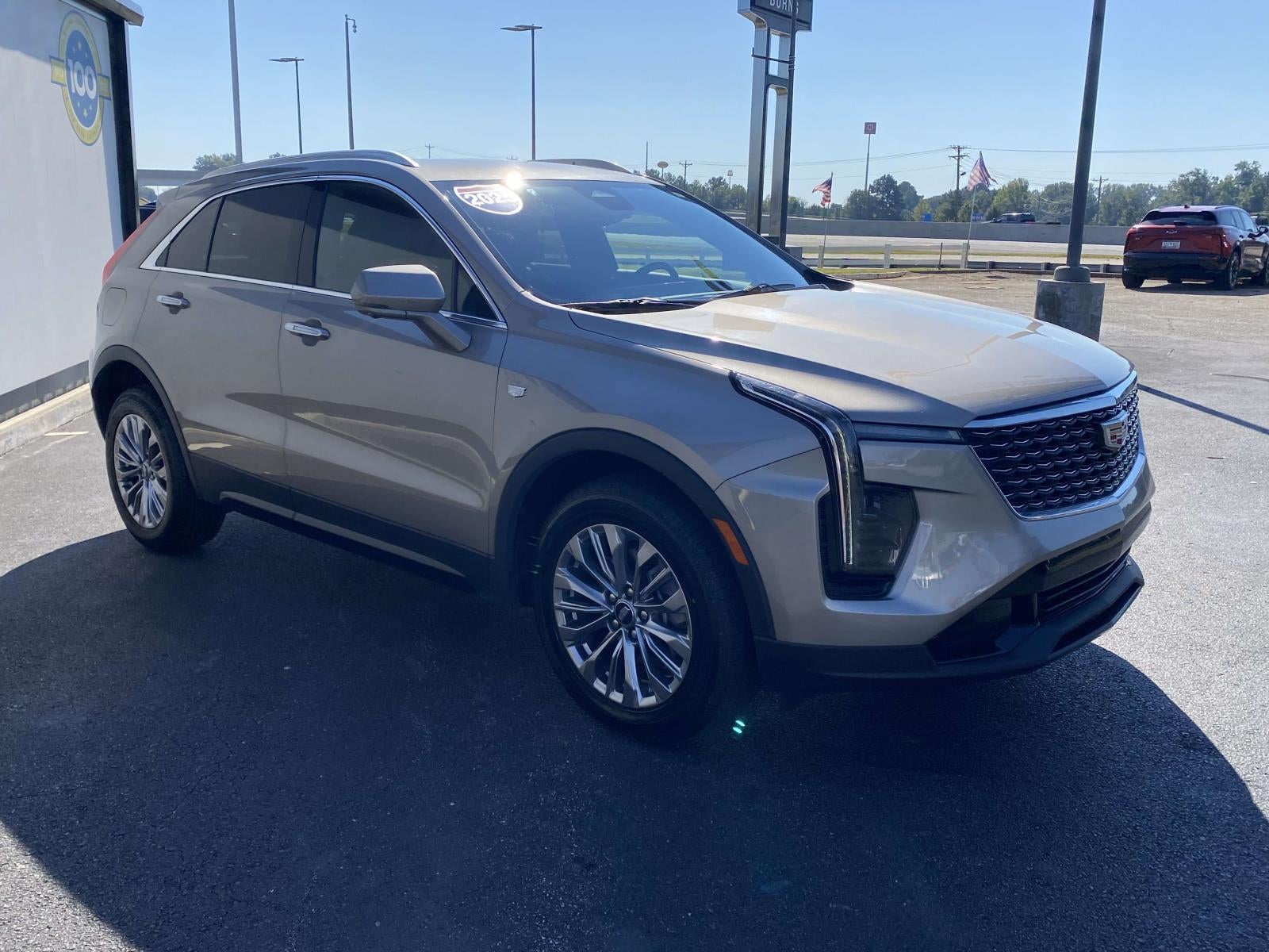 2025 Cadillac XT4 Premium Luxury