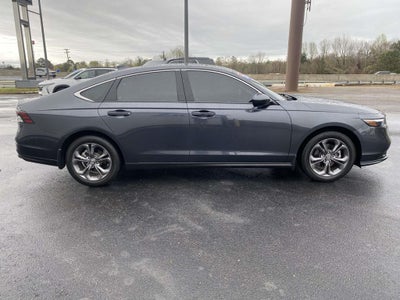 2024 Honda Accord Sedan EX