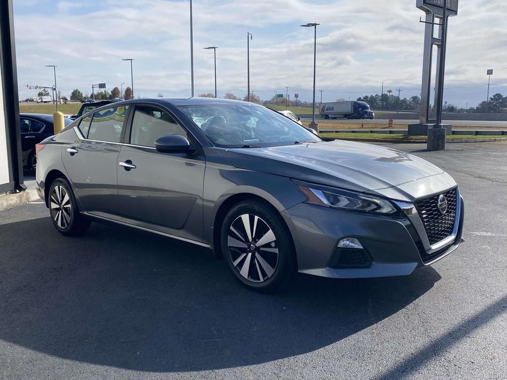 2022 Nissan Altima SV Intelligent AWD