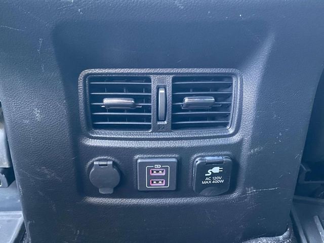 2021 Nissan TITAN Crew Cab PRO-4X 4x4