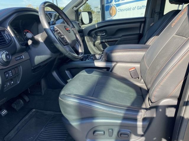 2021 Nissan TITAN Crew Cab PRO-4X 4x4