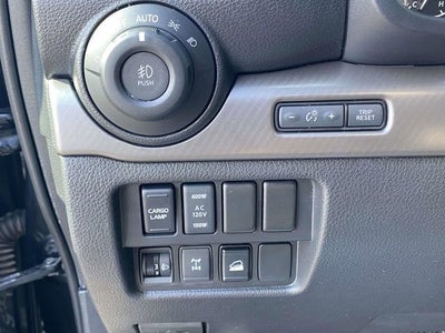 2021 Nissan TITAN Crew Cab PRO-4X 4x4