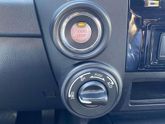 2021 Nissan TITAN Crew Cab PRO-4X 4x4