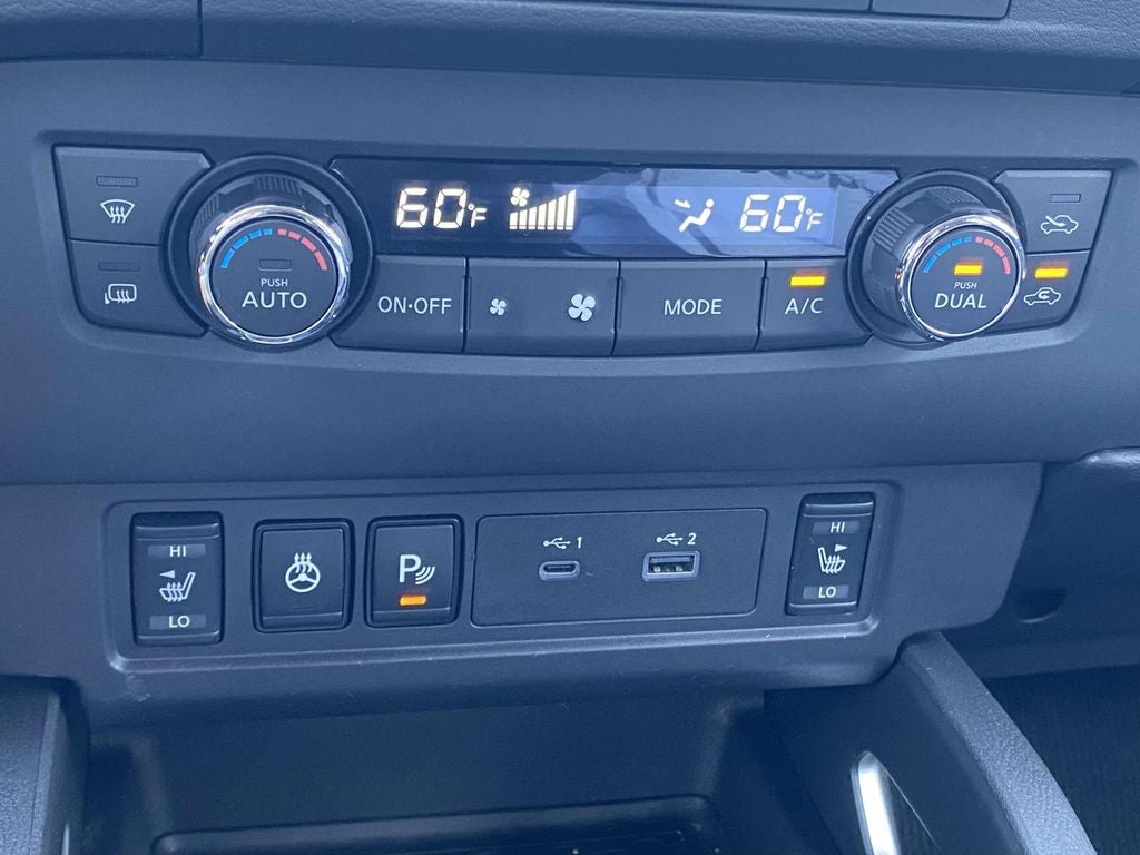 2024 Nissan Frontier Crew Cab SV 4x4