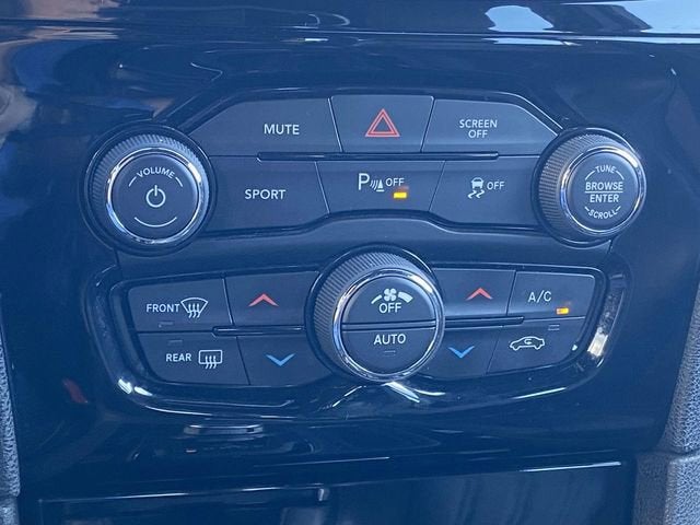 2023 Chrysler 300 300S