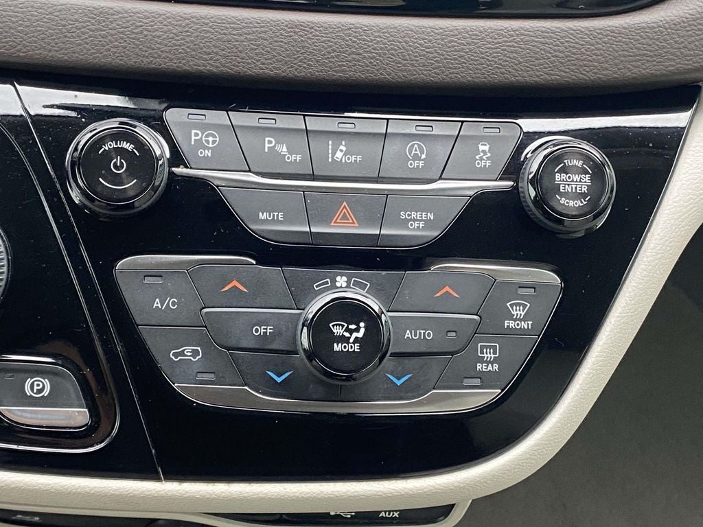 2019 Chrysler Pacifica Touring L Plus