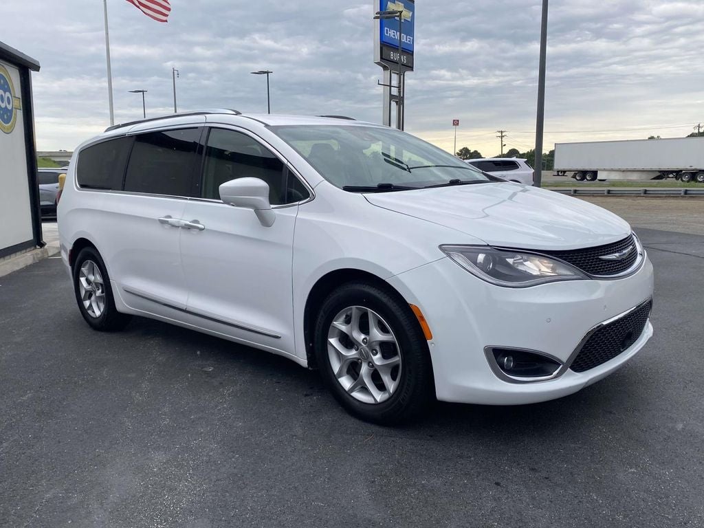 2019 Chrysler Pacifica Touring L Plus