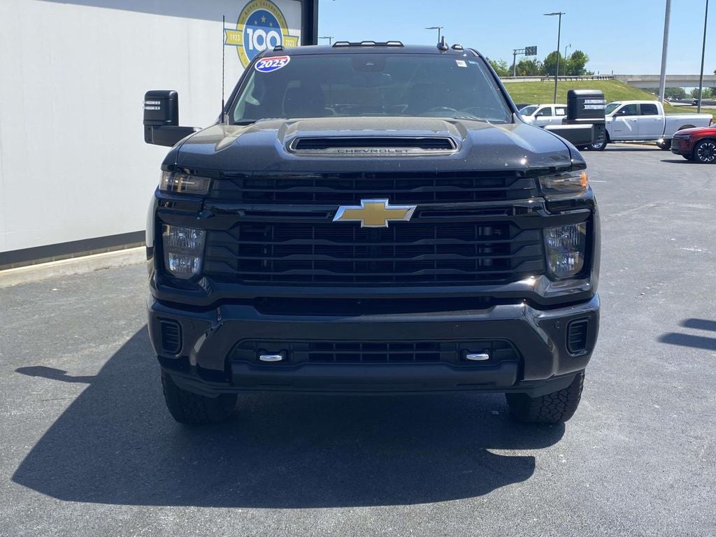 2025 Chevrolet Silverado 2500 HD Custom