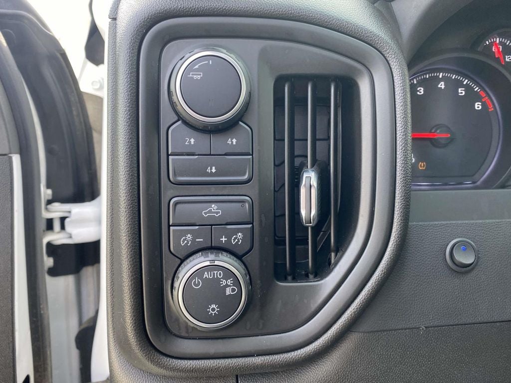 2023 Chevrolet Silverado 2500 HD Custom