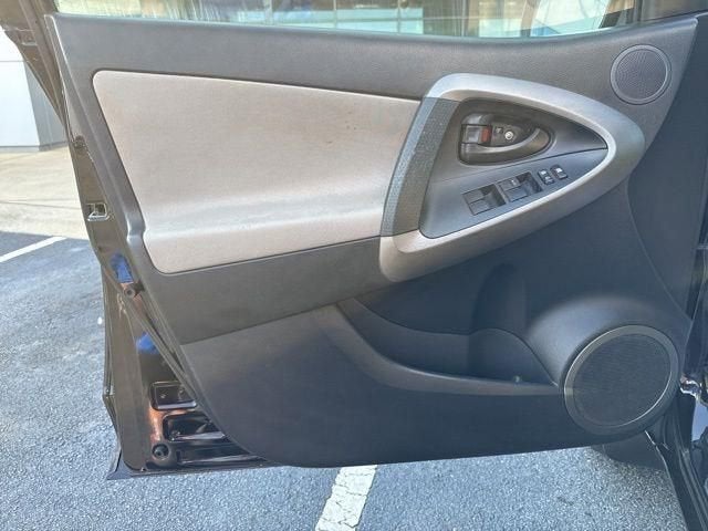 2009 Toyota RAV4 FWD 4dr 4-cyl 4-Spd AT (Natl)