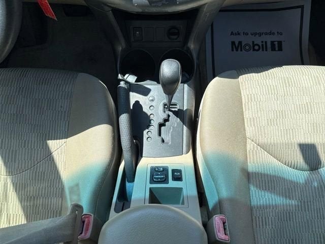 2011 Toyota RAV4 FWD 4dr 4-cyl 4-Spd AT (Natl)