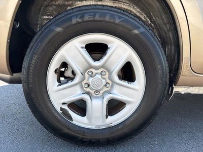 2011 Toyota RAV4 FWD 4dr 4-cyl 4-Spd AT (Natl)