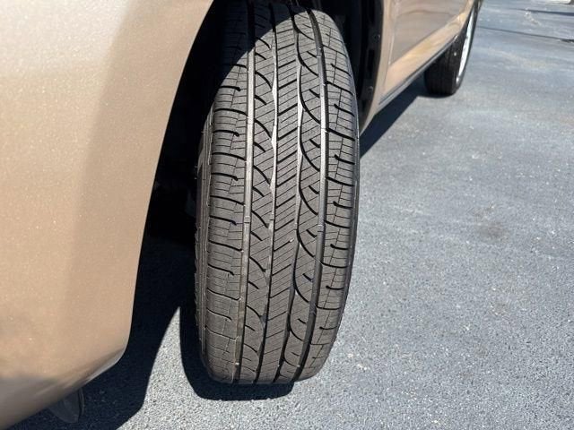 2011 Toyota RAV4 FWD 4dr 4-cyl 4-Spd AT (Natl)