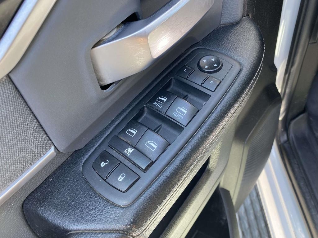 2020 RAM 2500 Big Horn Crew Cab 4x4 6'4" Box