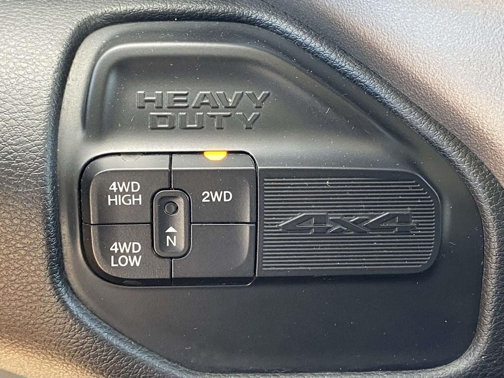 2020 RAM 2500 Big Horn Crew Cab 4x4 6'4" Box