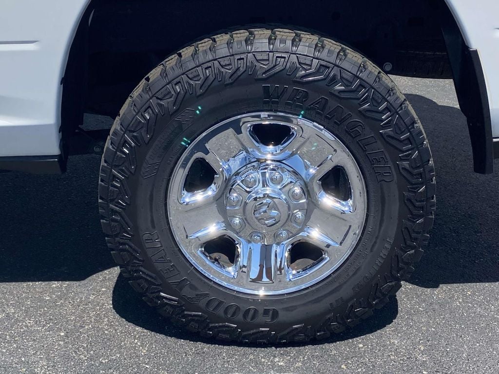 2020 RAM 2500 Big Horn Crew Cab 4x4 6'4" Box