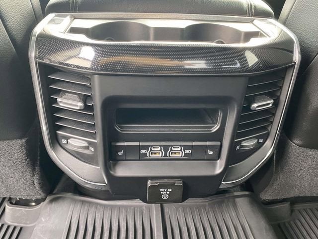 2022 RAM 2500 Laramie Crew Cab 4x4 6'4" Box