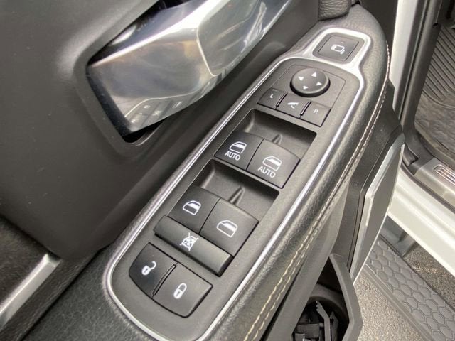 2022 RAM 2500 Laramie Crew Cab 4x4 6'4" Box