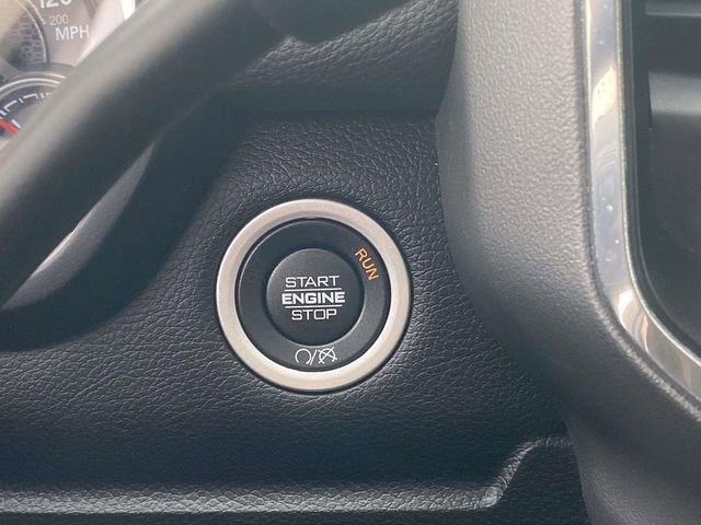 2022 RAM 2500 Laramie Crew Cab 4x4 6'4" Box