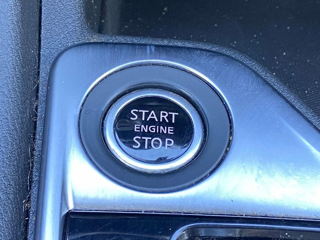 2020 Nissan Sentra SV Xtronic CVT