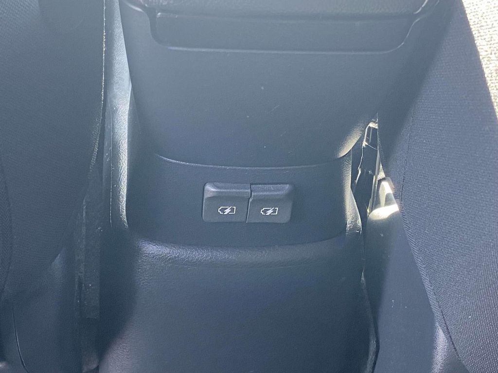 2021 Nissan Kicks S Xtronic CVT