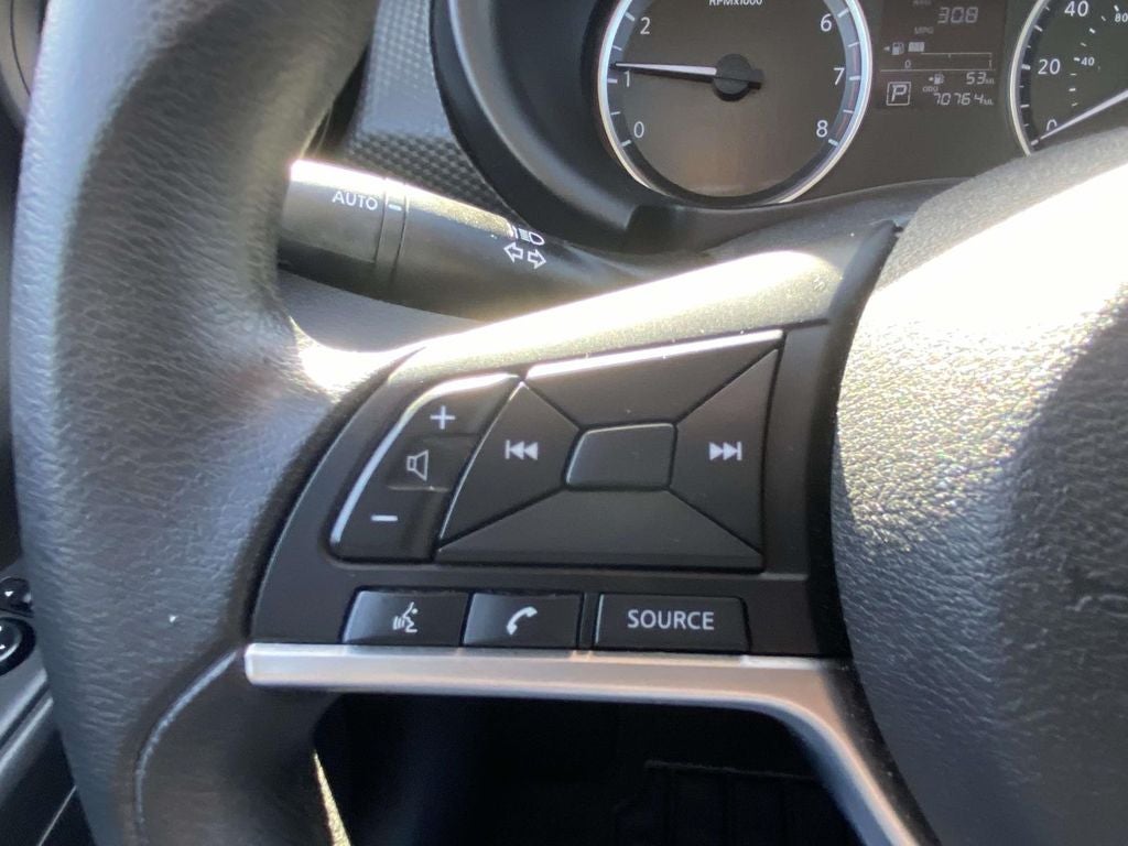 2021 Nissan Kicks S Xtronic CVT