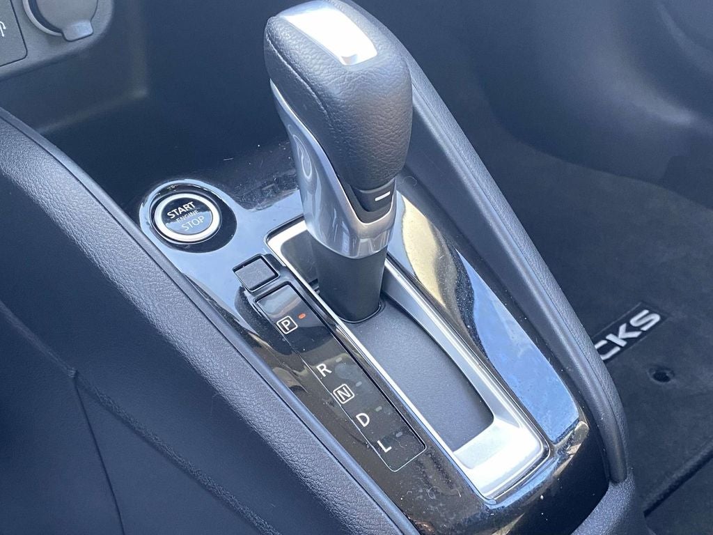 2021 Nissan Kicks S Xtronic CVT