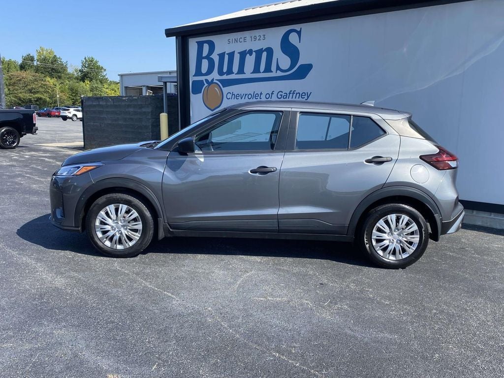 2025 Nissan Kicks Play S