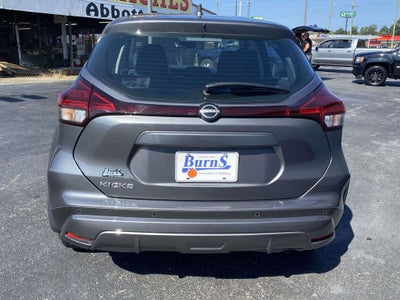 2025 Nissan Kicks Play S